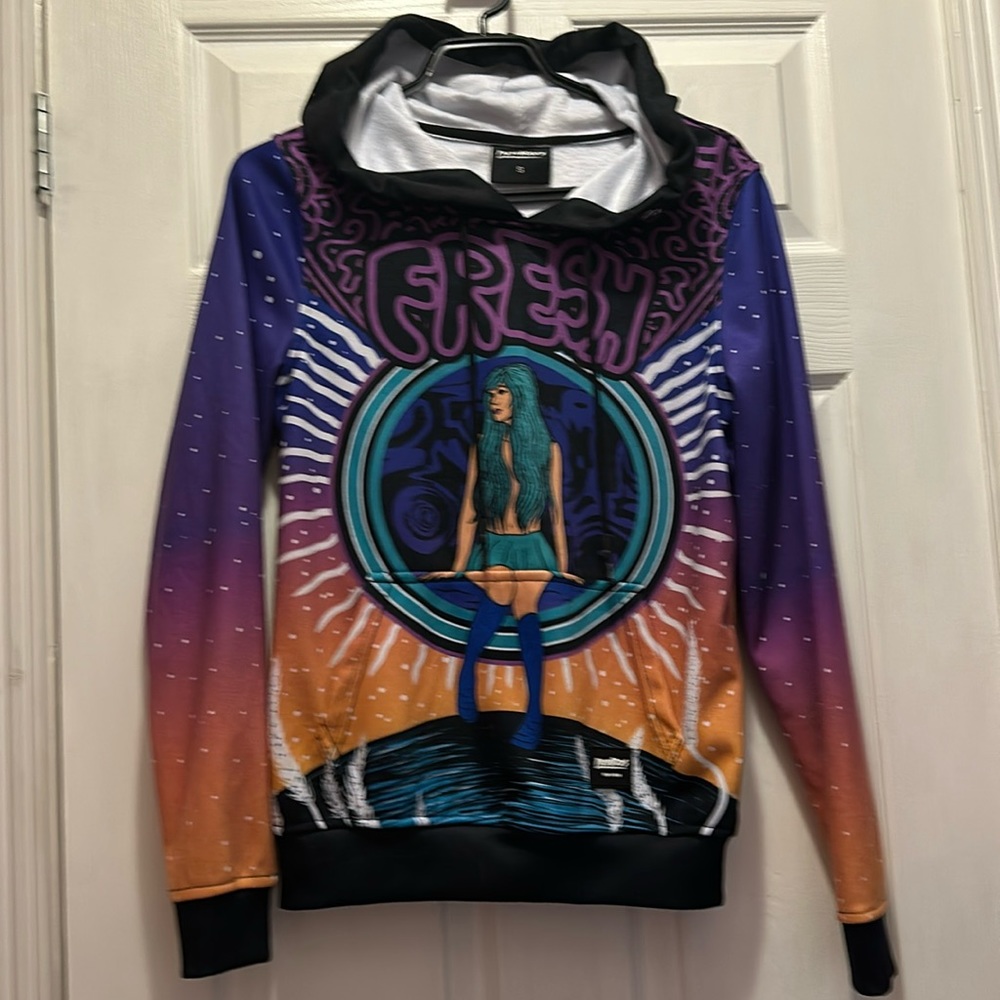 Woman’s / Fresh Hoods Sweater / Size US S / NWOT